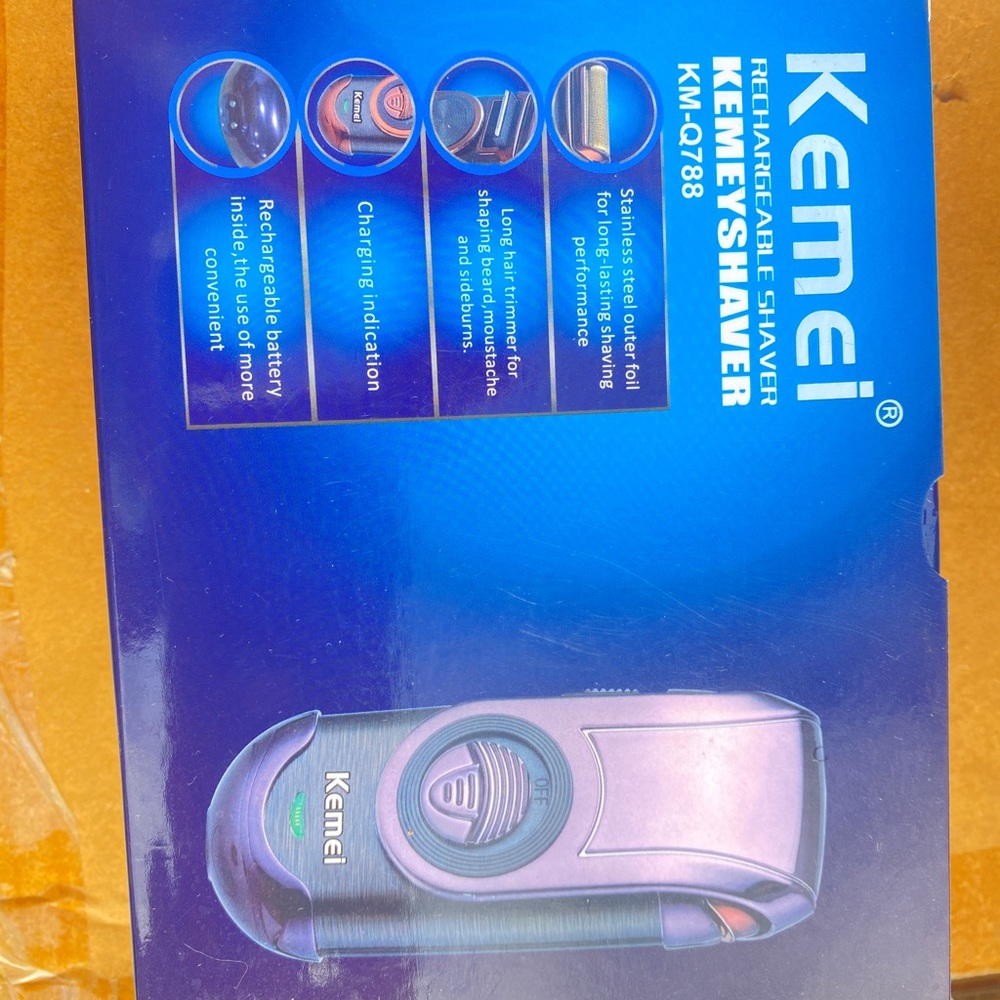 Razor - Picture 2 of 3